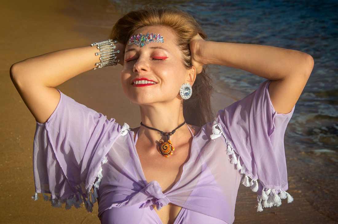 Curso Gratuito de Alta Magia Branca – Teurgia Faça parte da equipe de Sumos Sacerdotes de Alta Magia Branca para iluminar o mundo e trazer os céus à Terra 📖💫✨ Teurgia: Ciência do maravilhoso, arte de fazer milagres Seja membro da CONFRARIA DE DEUS na Terra, para afastar o mal, destruir maldições e trazer prosperidade, paz, socorro e libertação espiritual para a humanidade, começando por sua casa, bairro, cidade…